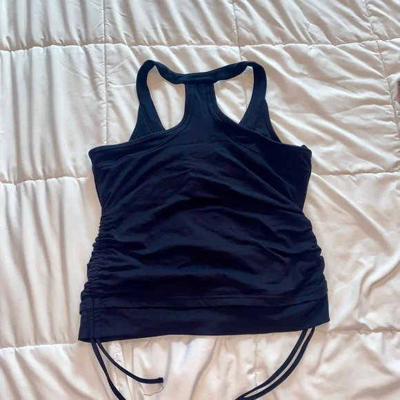 Tank top - Picture 2 of 2